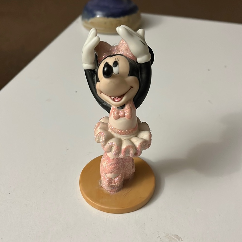 Ballerina Mini Mouse Figurine!